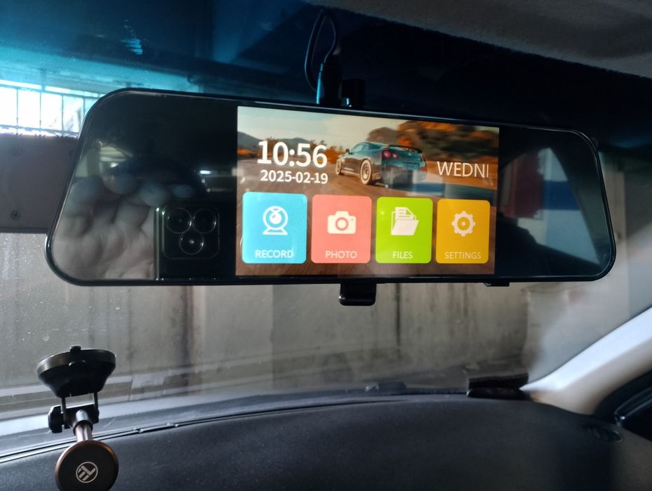 Oglinda auto DVR cu touchscreen 4K