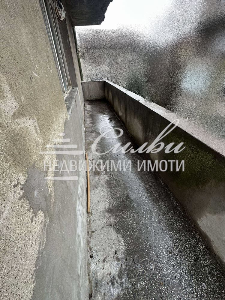 Продава се Четиристаен апартамент в Търговище, Център - 109 кв.м за 772 €/кв.м - Снимка #11