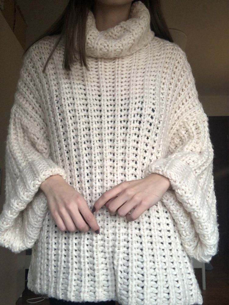 Pulover oversized Zara