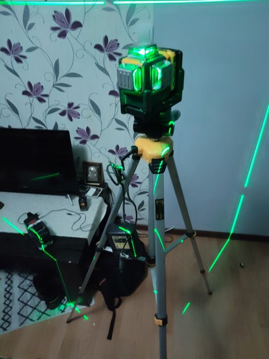 Scule Dewalt .18 volți Rotopercutor Bosch 36v