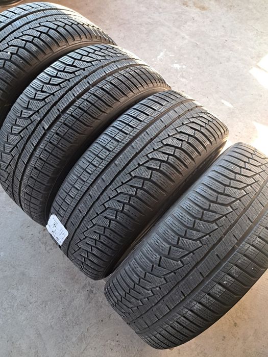 4 anvelope iarnă 235 55 r17 Hankook