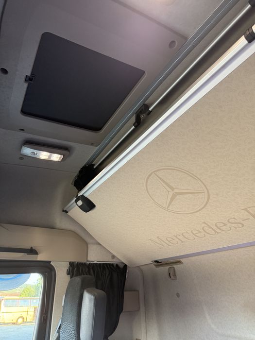 Mercedes Actros 1853