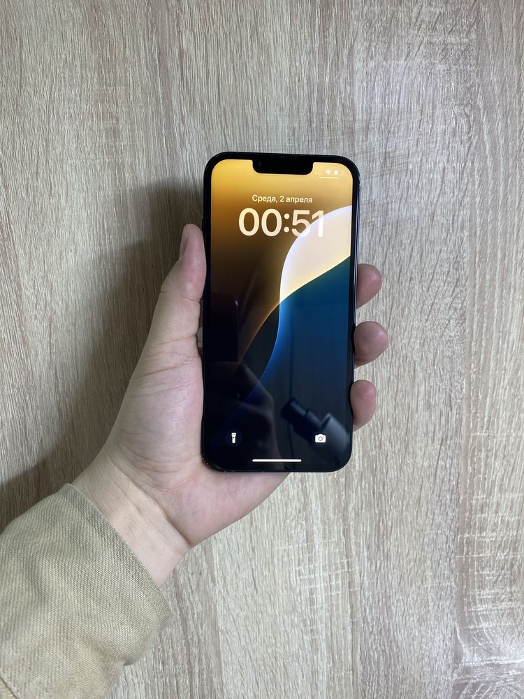 IPhone 13 128gb.