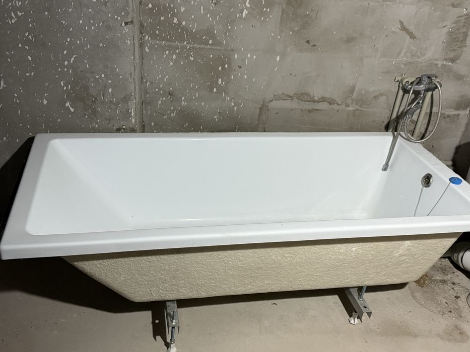 Ванна бу Акриловая ванна