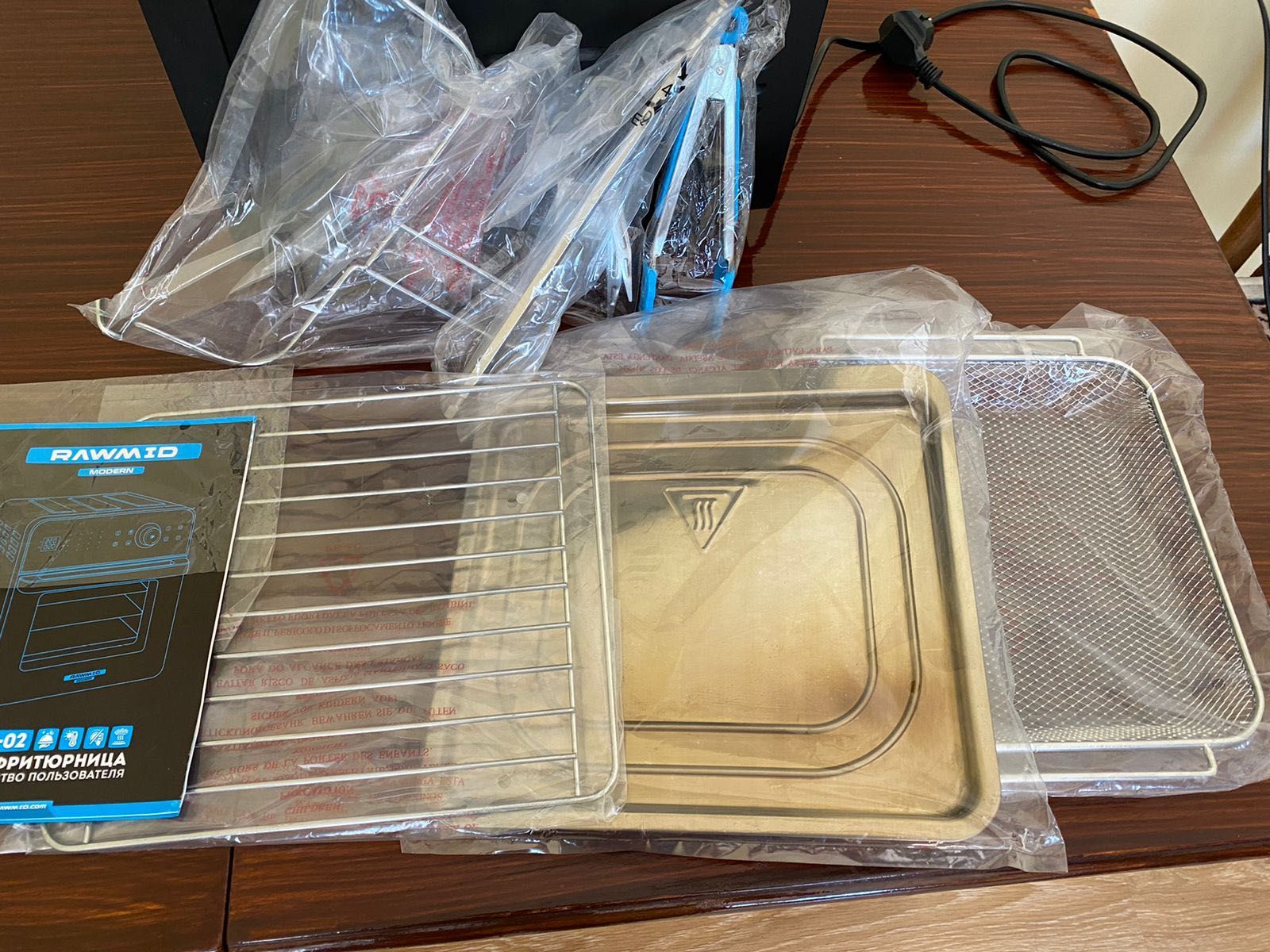 Продам мини-печь Rawmid RMA-02