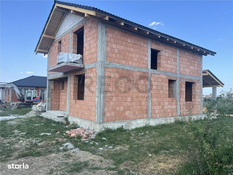 RECO, Casa la rosu in Cihei, Bihor