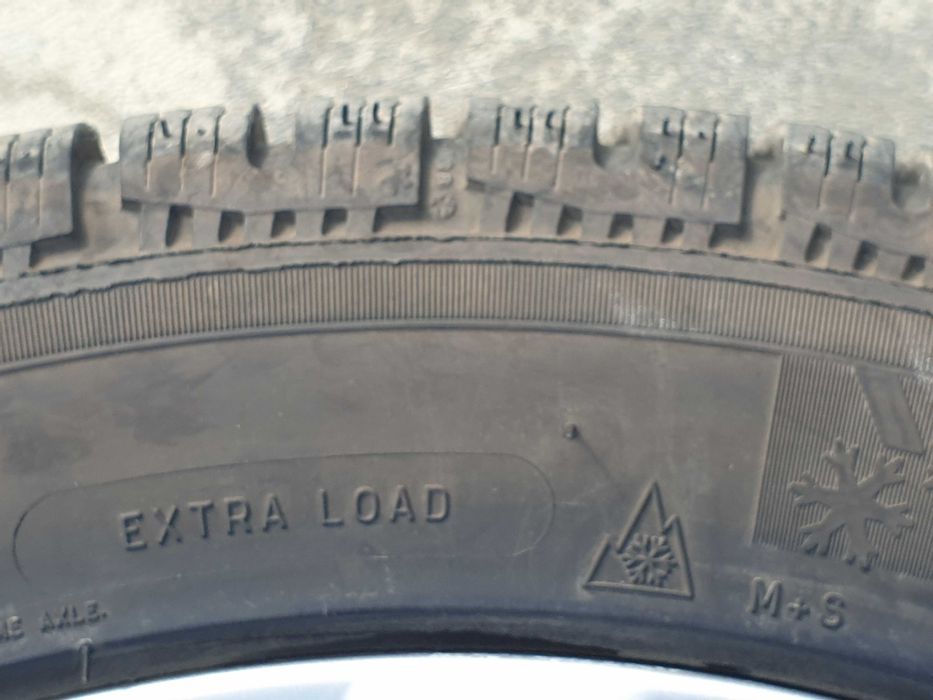 4 броя зимни гуми MICHELIN PILOT ALPIN  235/45 R17 97V.