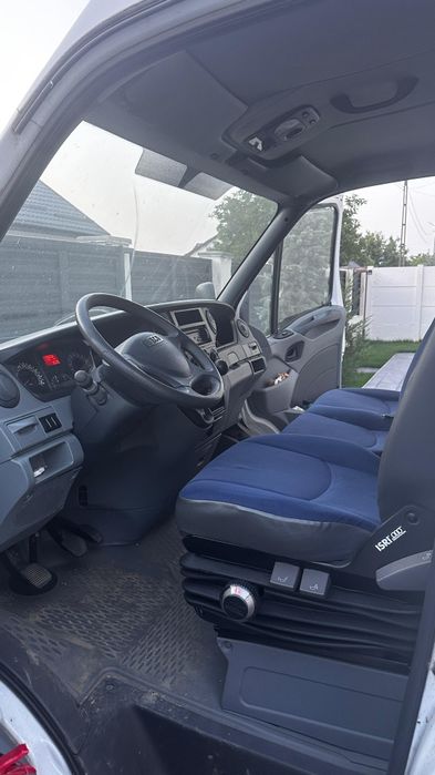 Vand Iveco Daily 2.3 autoutilitara N1