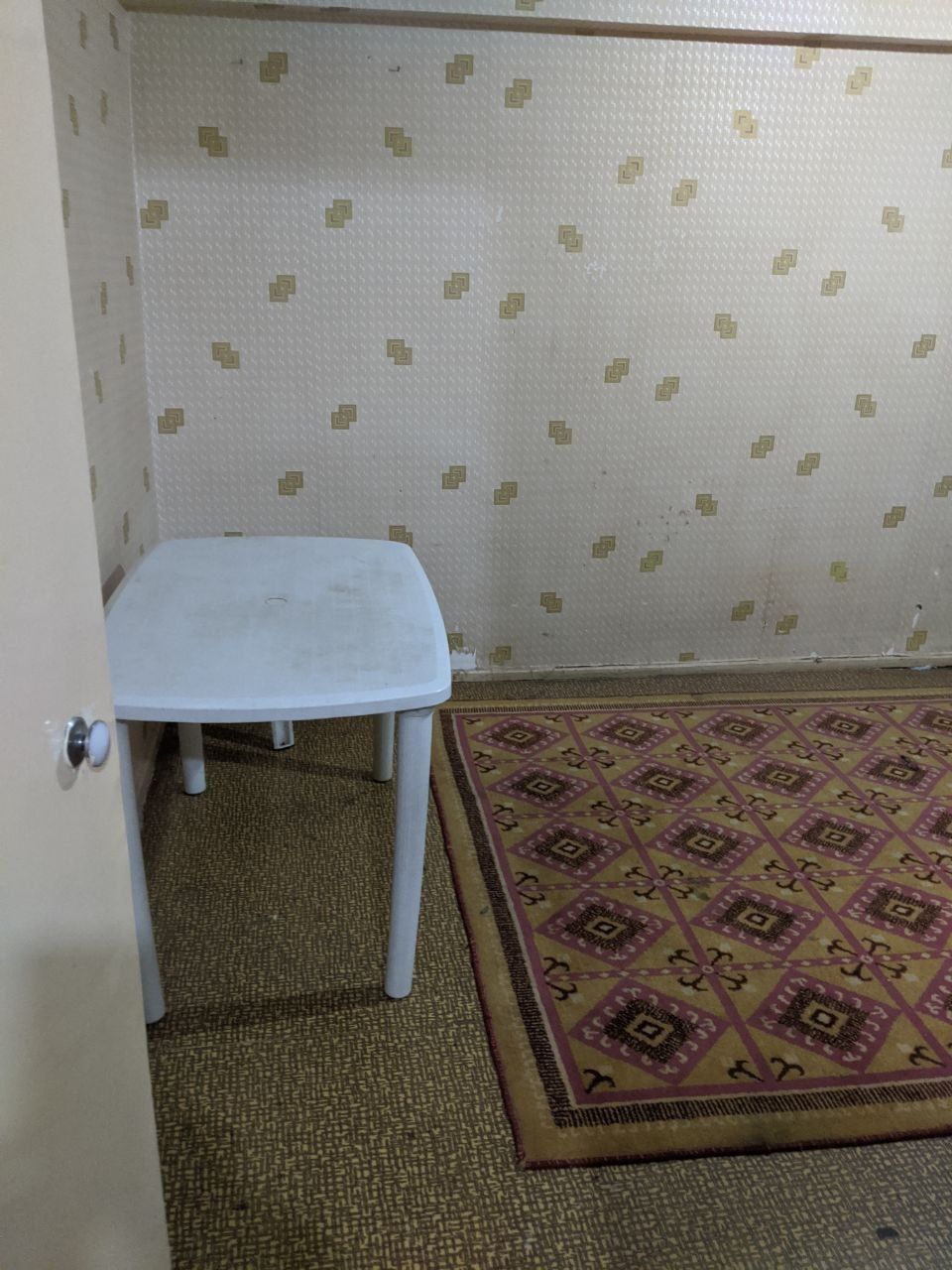 Сдам свою 3 комнатную квартиру в центре