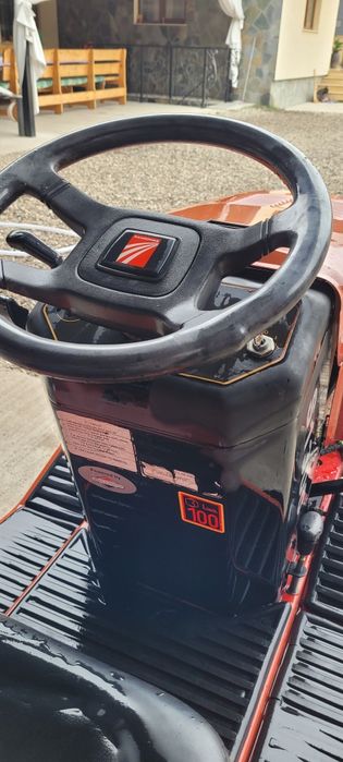 Tractoras de gazon
