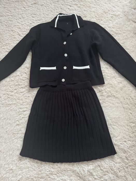 Costumas tricotat dama!oferta!!