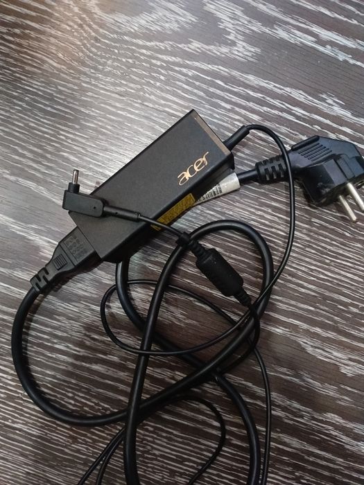 Зарядка на Acer A13-045N2A