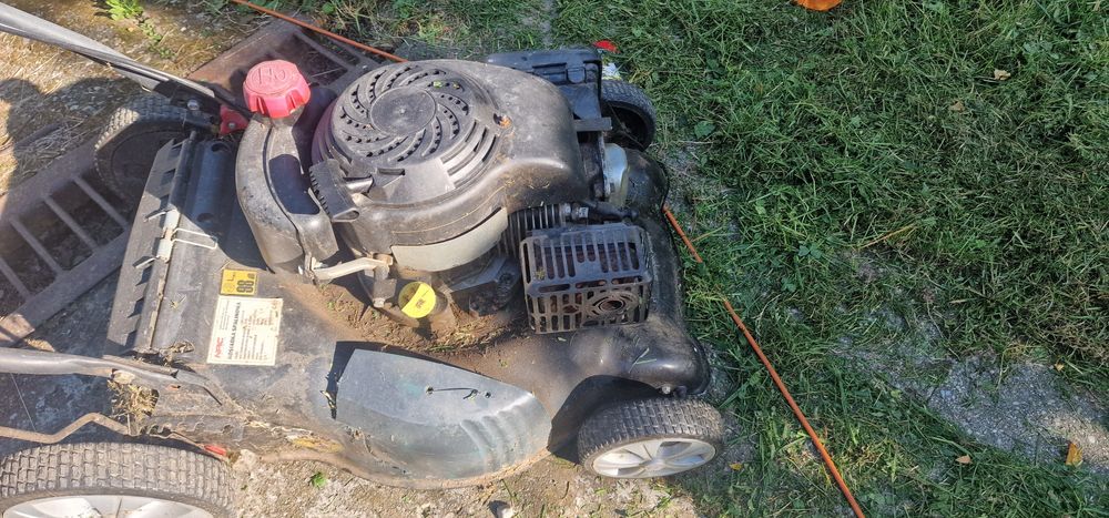 Motocositoare masina de tuns gazon autopropulsata