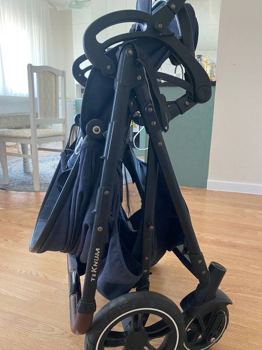 Коляска детская .