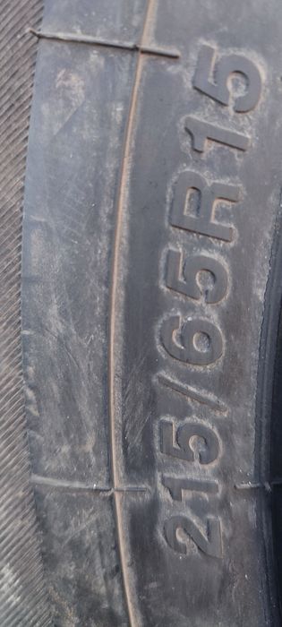 4 ta 215_65_R15 shina sotiladi