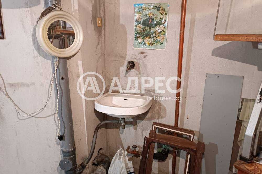 Дава се под наем Гараж / Паркомясто в Разград, Възраждане - 25 кв.м за 155 € - Снимка #5