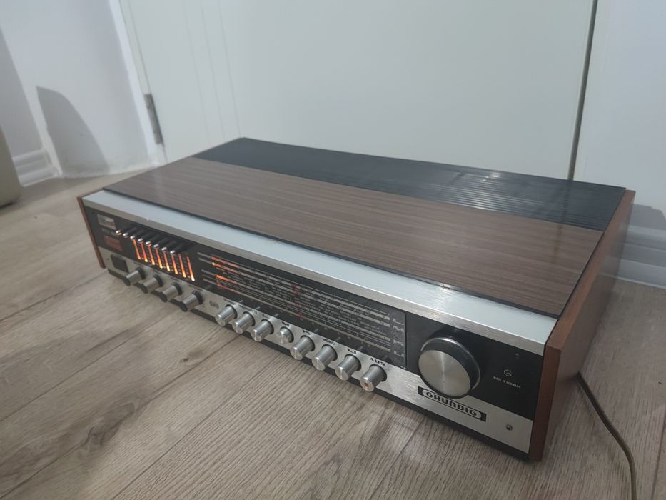 Radio Grundig RTV 400