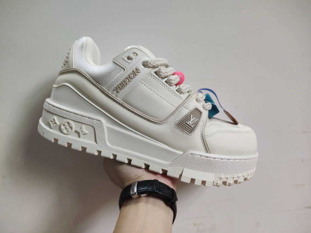 Louis Vuitton Skate Sneaker Full Box 36-45 NOI