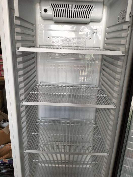 Lăzi frigorifice și dozatoare