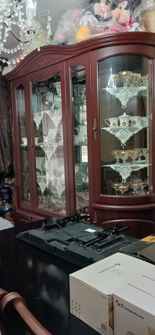 Продается Комод и стенка