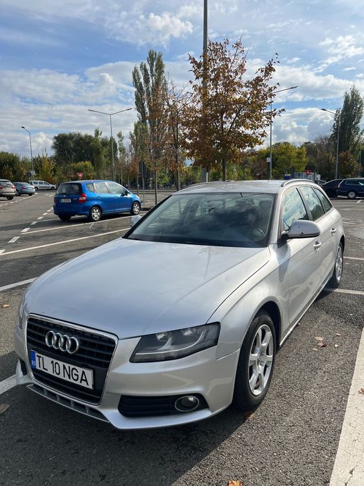 Vând sau schimb Audi A4 B8 2.0 TDI Automată