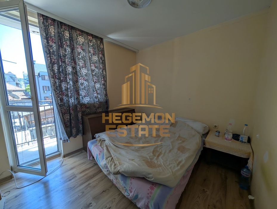 Продава се Двустаен апартамент в Варна, Колхозен пазар - 52 кв.м за 1924 €/кв.м - Снимка #3