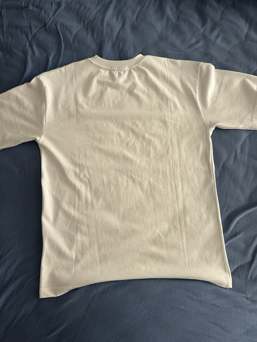 Тениска на Balenciaga S/M размер