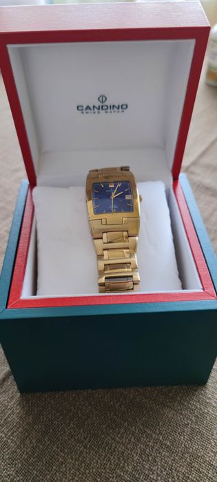 Часовник candino