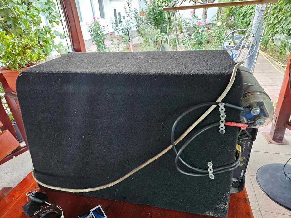 Bass auto JBL CB 300 E