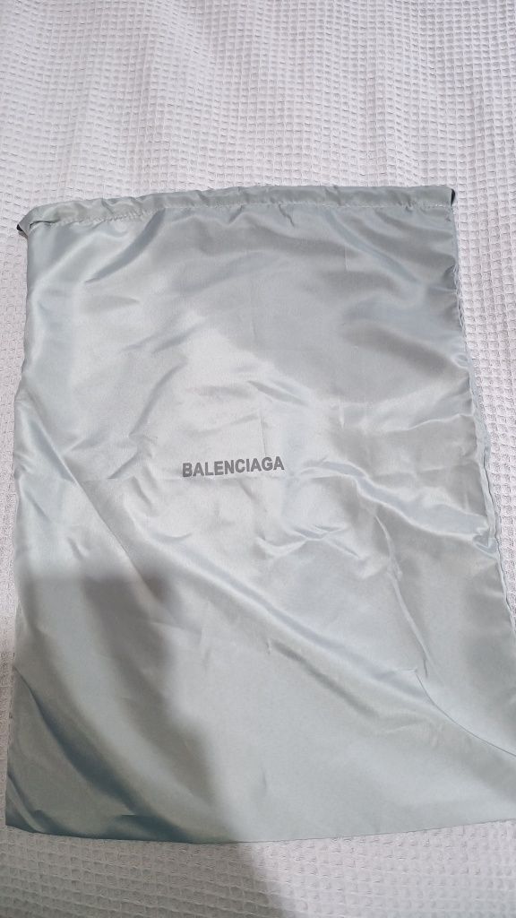 Balenciaga dust bag