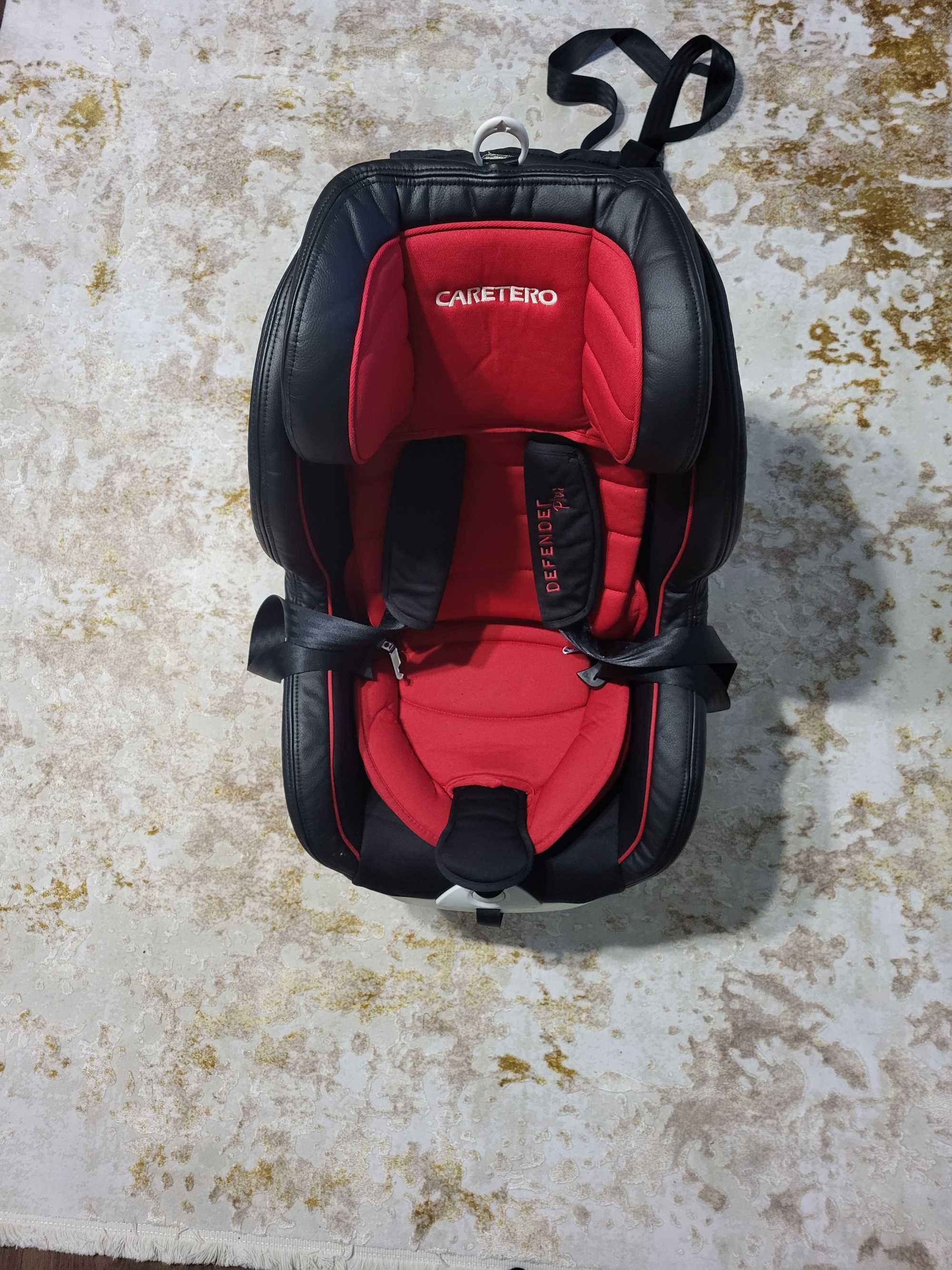 Caretero, Defender+ Isofix, scaun auto, 0-18 kg, rosu