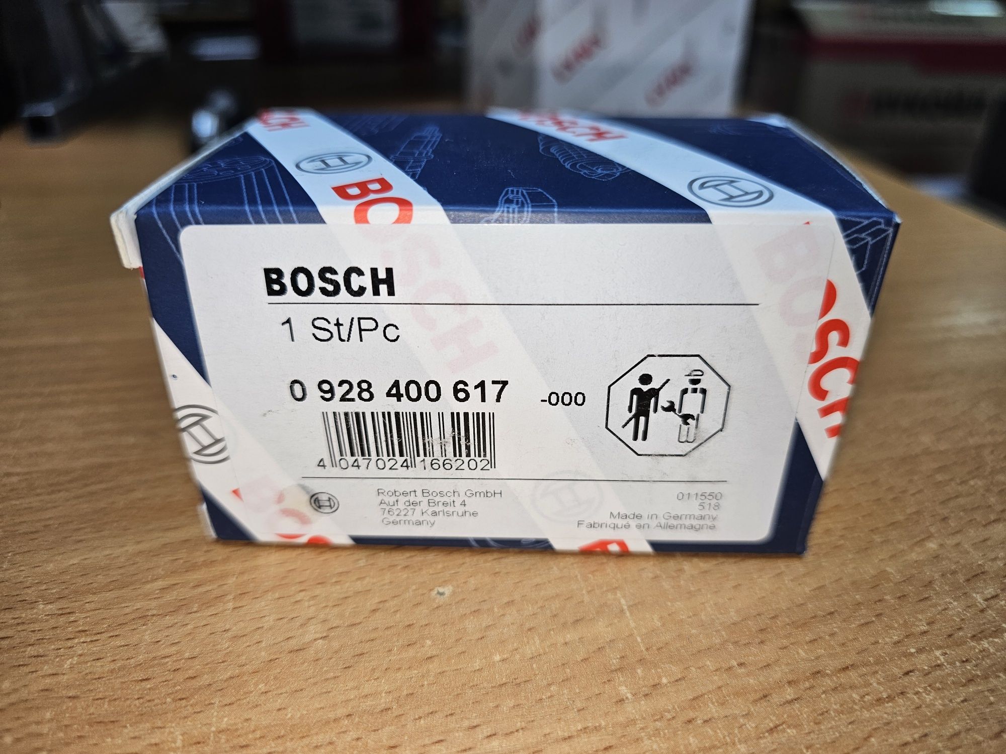 Дозировочный блок Bosch 0.9.2.8.4.0.0.6.1.7 новый