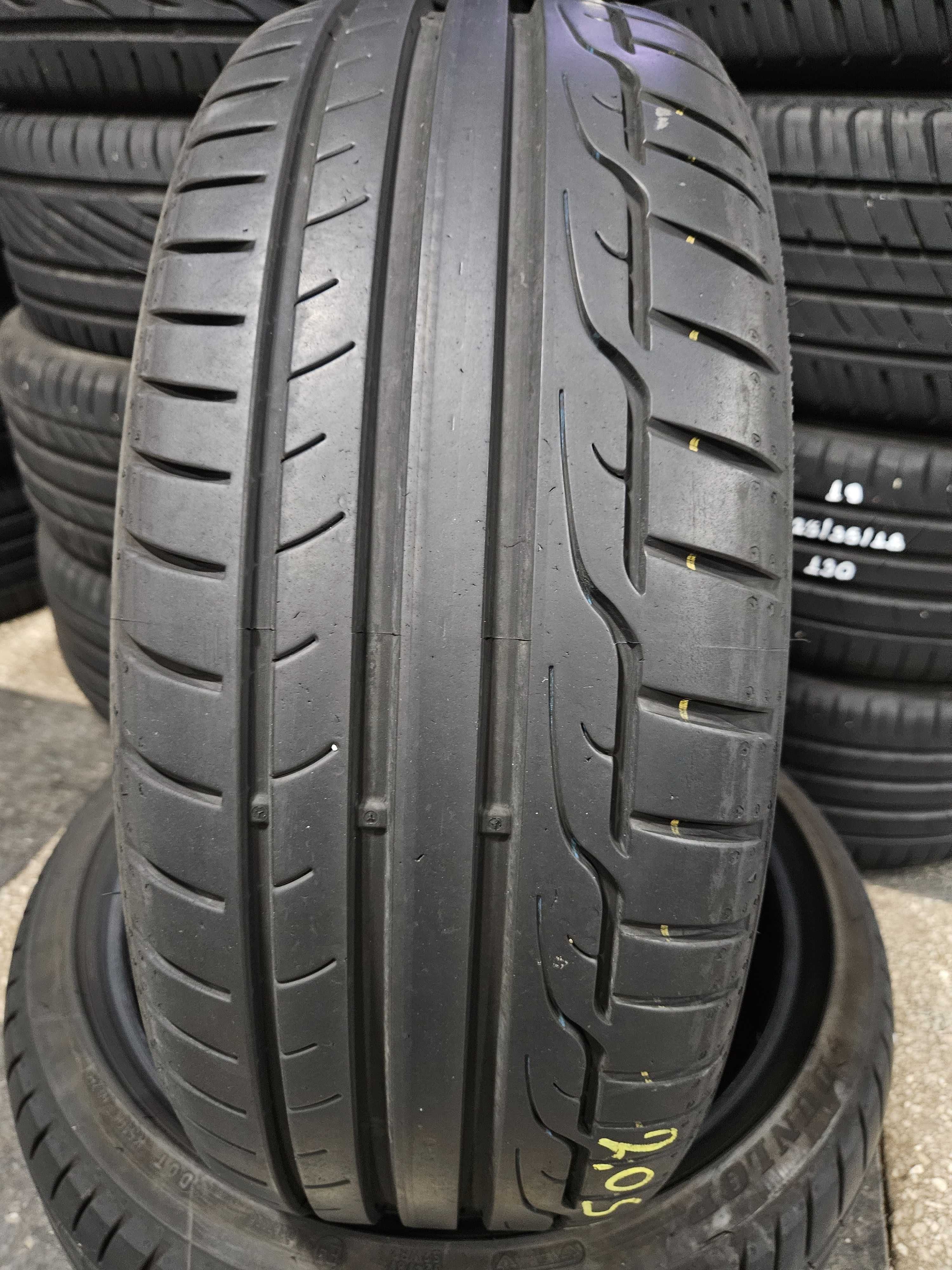 2бр 205/40/18 DUNLOP 7мм грайфер дот:19г безплатен монтаж