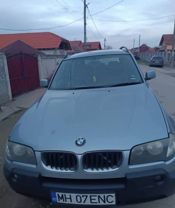 Vând BMW x3 2004