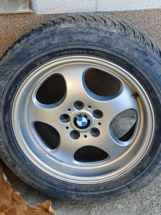 Четири гуми с джанти за BMW