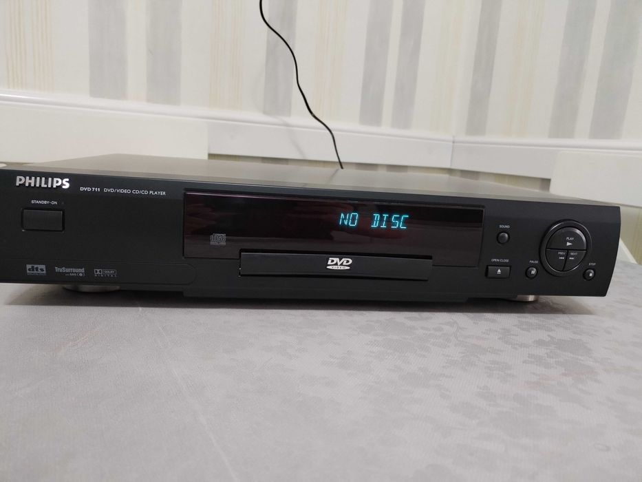 DVD/VCD/CD Audio Philips DVD711