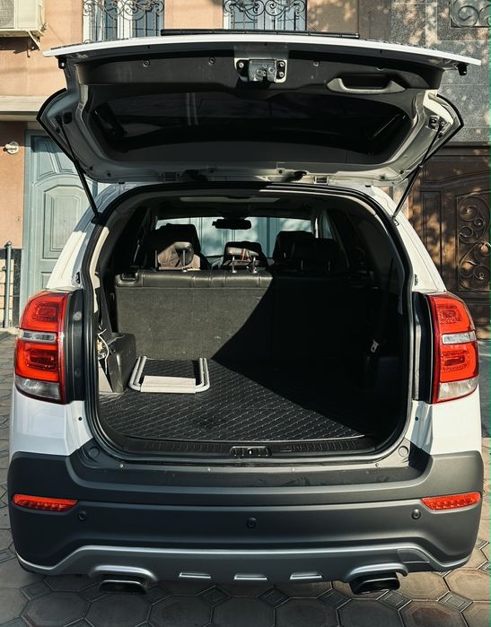 Продаётся CAPTIVA 2013года