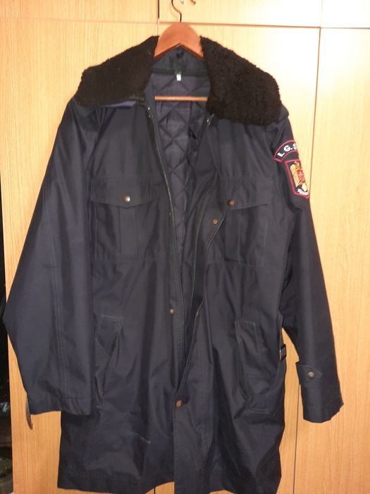 2 buc. Scurt. eleg.și Scurt de statie 100 lei