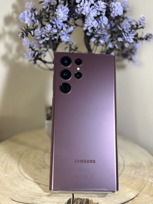 *Добро Състояние* Samsung S22 ULTRA (256GB)