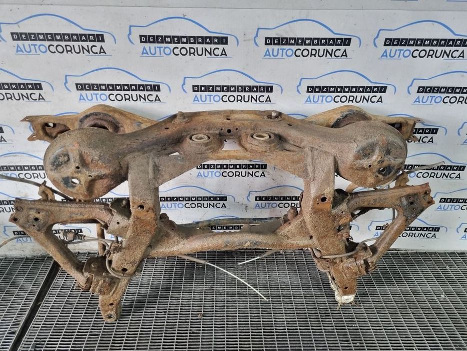 Punte spate Mitsubishi Shogun Pajero 3.2 D 2006 - 2011 SUV 2 Usi (1191) 4x4