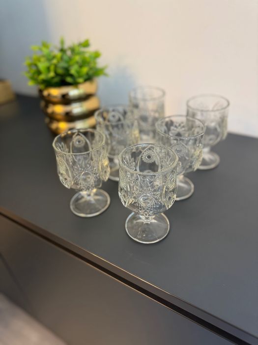 Set 6 pahare cu picior