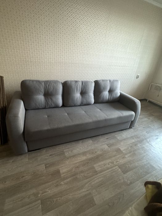 Продам диван в отличном состоянии