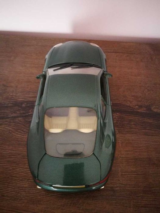 Метална количка 1:18 - Austin Martin DB7-производител  GuiLoy, Испания