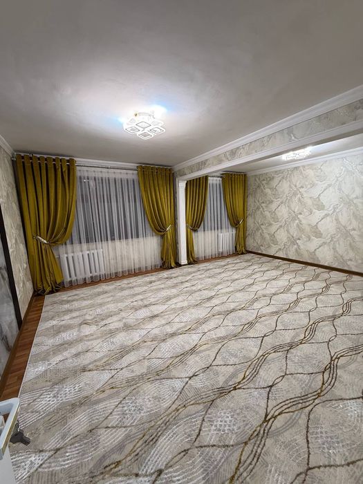 Продаётся квартира Чиланзар квартал Г9а Фархадский.  4х комнатная