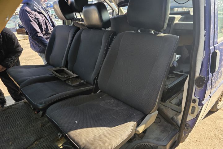 Carlig remorca Volkswagen VW Transporter T4