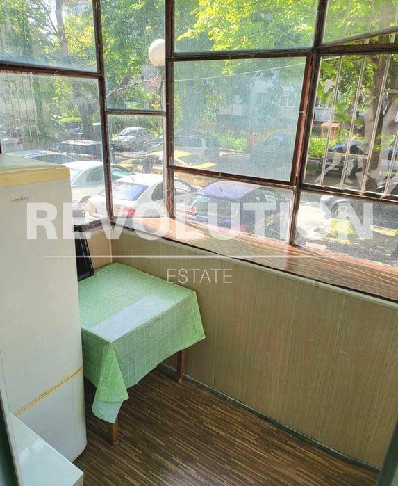 Дава се под наем Тристаен апартамент в Варна, Лятно кино Тракия - 100 кв.м за 500 € - Снимка #8