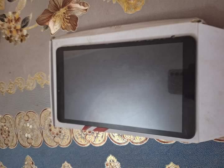 Planshet bq korbka dok bor