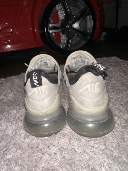 Дамски Маратонки NIKE Air Max 270 размер 38 оригинални