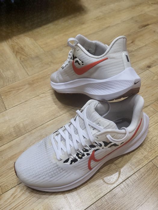 Кроссовки Nike Air Zoom Pegasus 39 женские