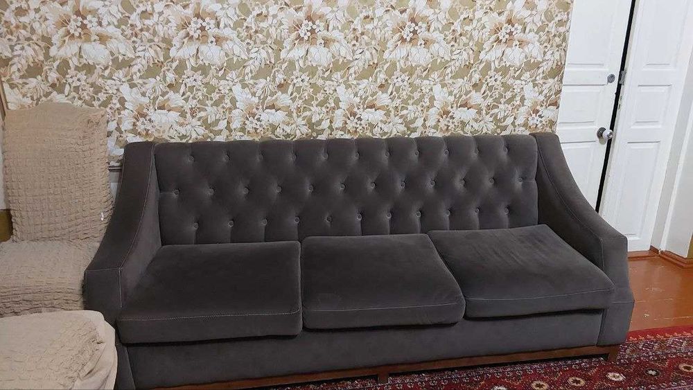 Divan 2ta kreslosi bilan